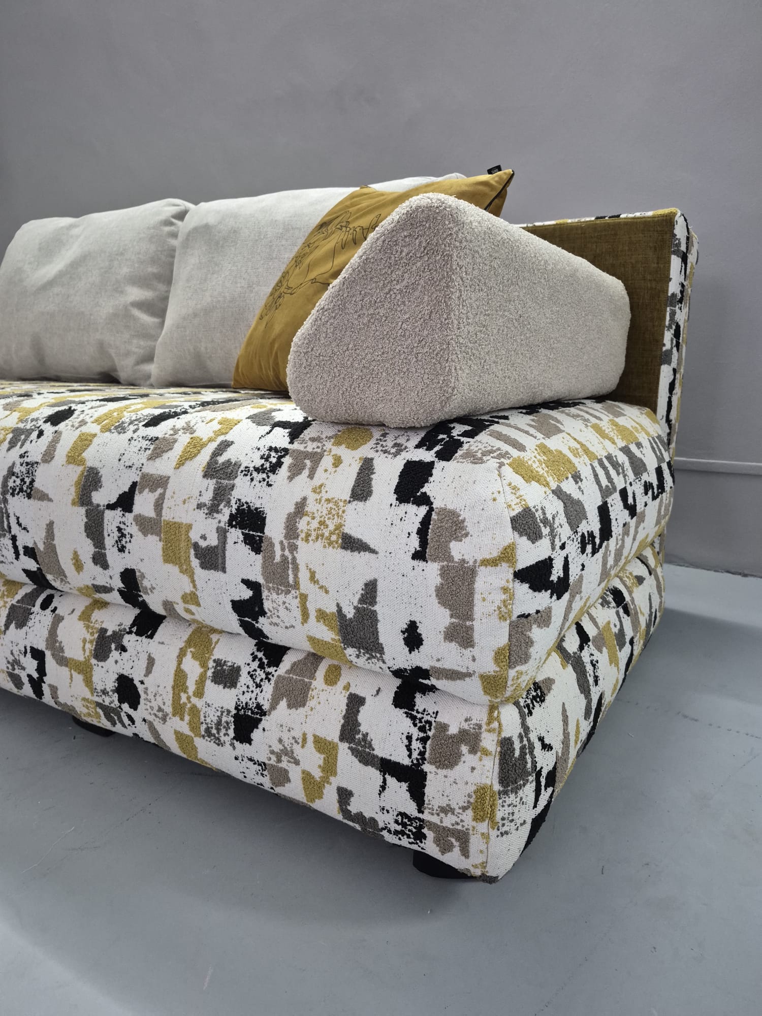 Miruna Sofa SCAUN FARA BRAT EMMA
